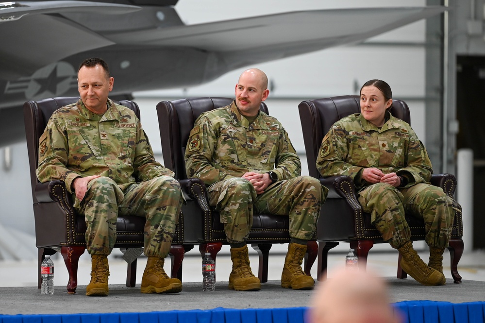 355th FGS holds change of command