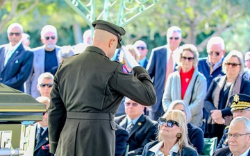 Guard Leaders Bid Farewell to Former Chief