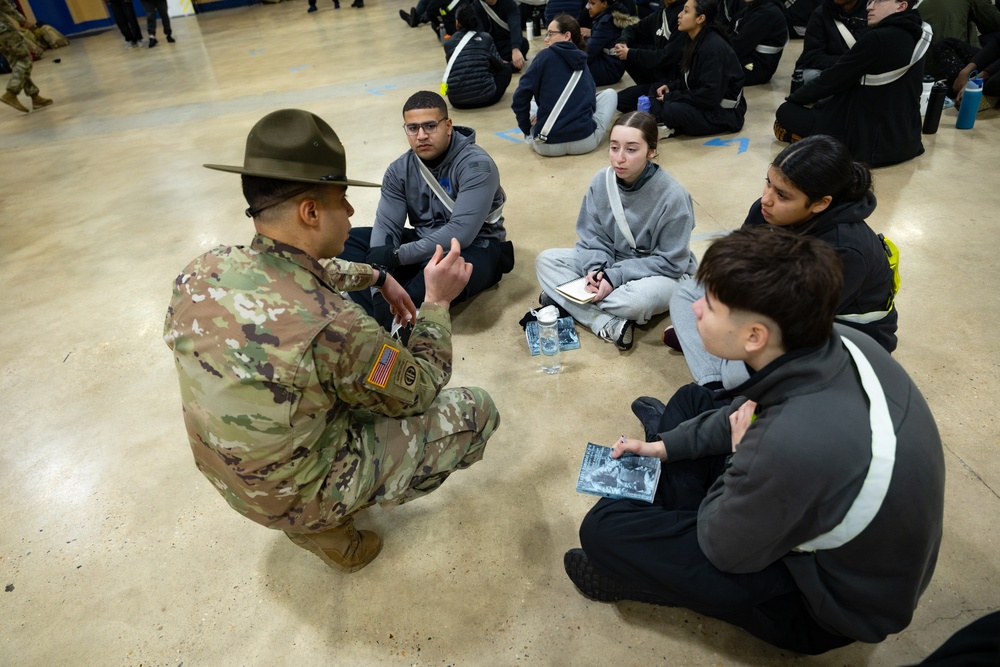 Recruit Sustainment Program conducts febuary drill