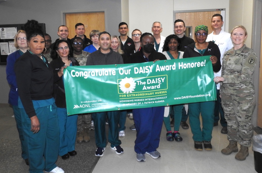 Walter Reed recognizes nursing team members with DAISY Awards