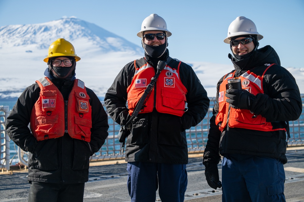 USCGC Polar Star (WAGB 10) conducts crane operations in McMurdo Sound during Operation Deep Freeze