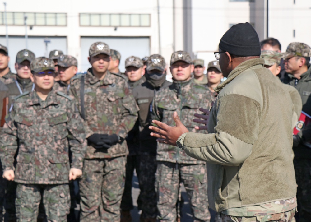 65th Medical Brigade Hosts Republic of Korea Army Leaders for Medical Capabilities Overview