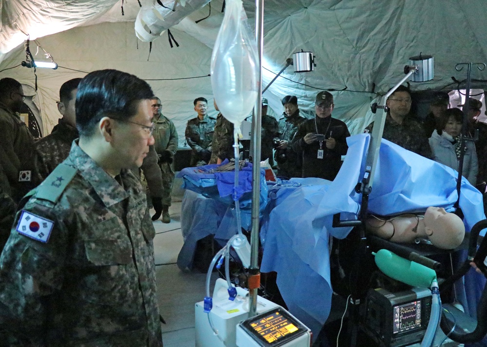 65th Medical Brigade Hosts Republic of Korea Army Leaders for Medical Capabilities Overview