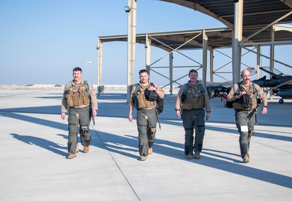 378th AEW Pilots Enhance Readiness in Spears of Victory