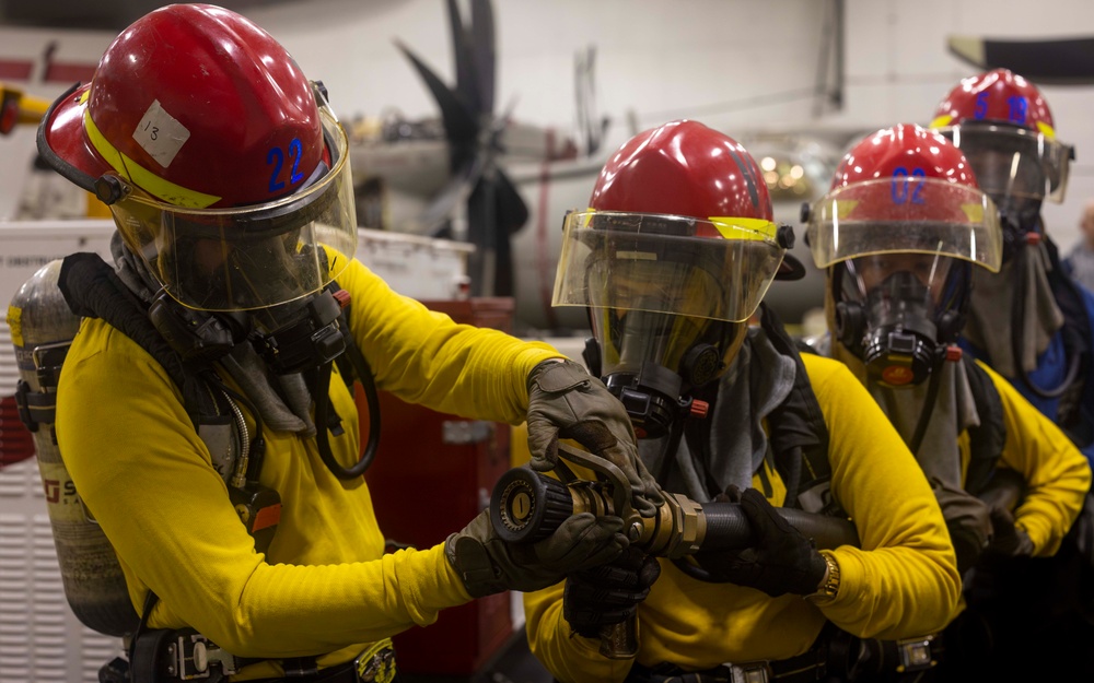 USS Carl Vinson (CVN 70) Conducts Routine Operations in the Celebes Sea