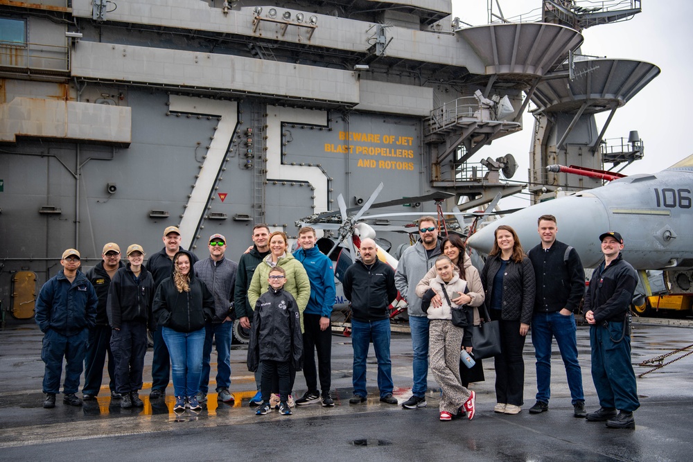 USS Harry S. Truman (CVN 75) welcomes NSA Souda Bay personnel