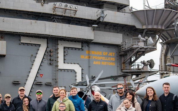 USS Harry S. Truman (CVN 75) welcomes NSA Souda Bay personnel