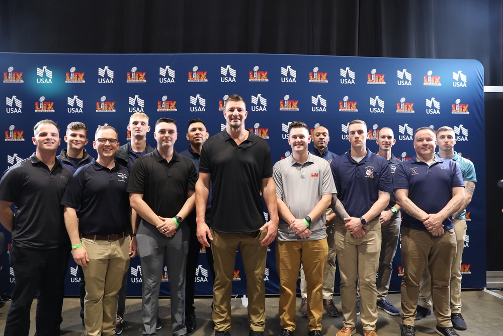 Joint Armed Forces Color Guard Meets Rob Gronkowski