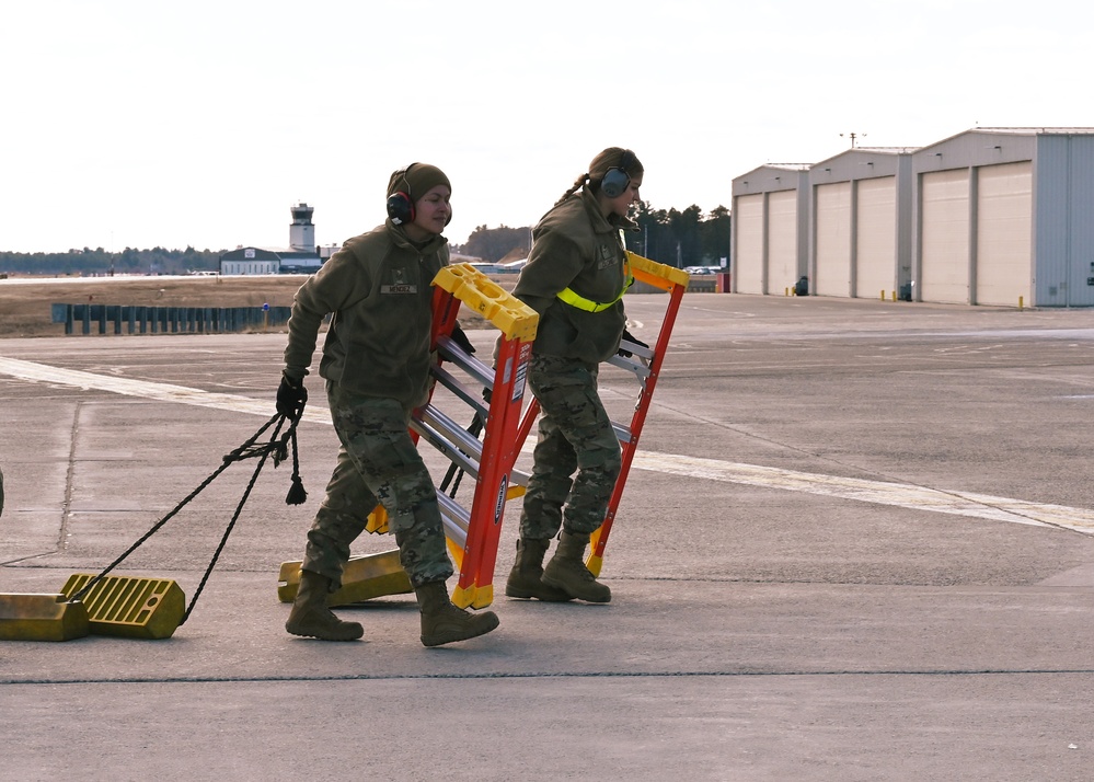 104th Fighter Wing certifies new weapons crew