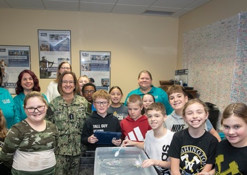 Chief of Naval Operations Visits NSA Crane, Purdue University