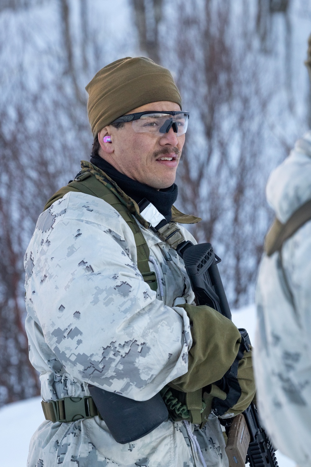 Exercise Joint Viking 25: Force Reconnaissance Company Participates in Patrol Course Winter