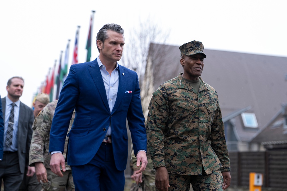 SD Participates in Morning PT with Troops, Visits USEUCOM, Visits USAFRICOM