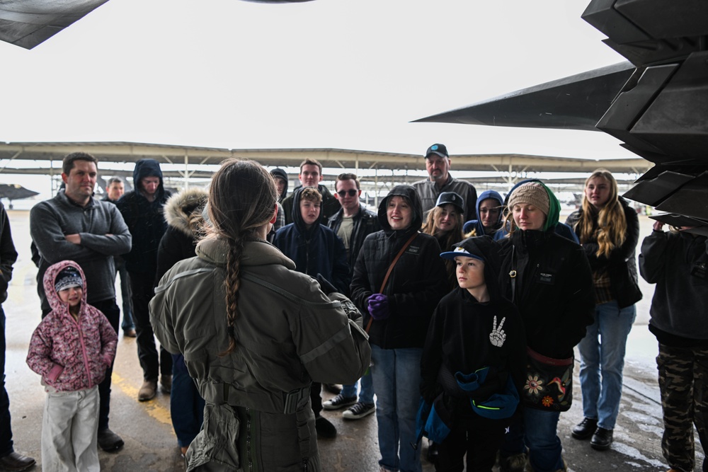 F-35A Demonstration Team Connects with Local Community