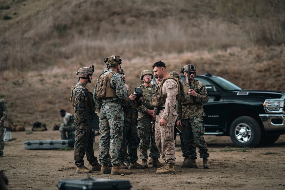 SUAS Integration Course students conduct field exercise
