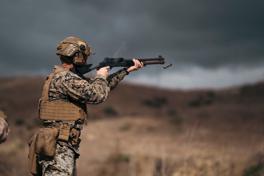 SUAS Integration Course students conduct field exercise