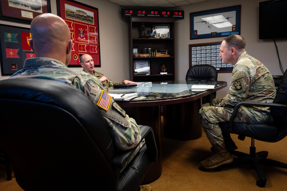 94th AAMDC CG meets with U.S. Forces-Japan and Fifth Air Force, PACAF Commander