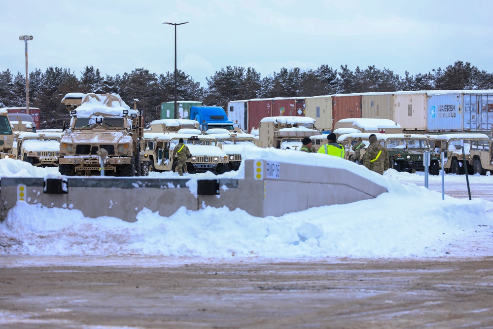 10th Mountain Division prepares equipment for upcoming mission in support of USNORTHCOM