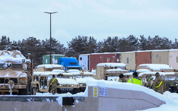 10th Mountain Division prepares equipment for upcoming mission in support of USNORTHCOM