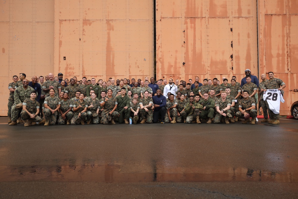 Legends and Heroes Unite: National Football League Hall of Famers and Cheerleaders join forces with Marines at MCBH