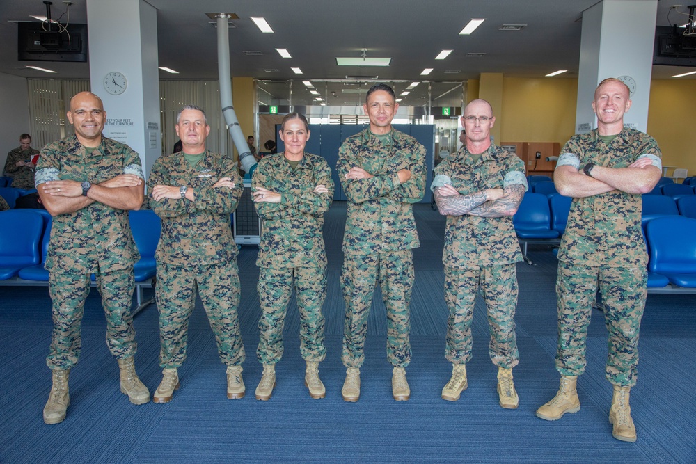 Marine Corps Commandant and Sergeant Major visit MCAS Iwakuni