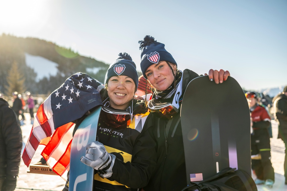 Team U.S. competes in alpine skiing, snowboarding slalom run