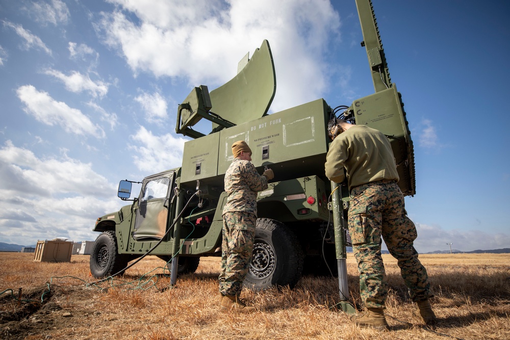 U.S. Marines employ airfield communications in Japan