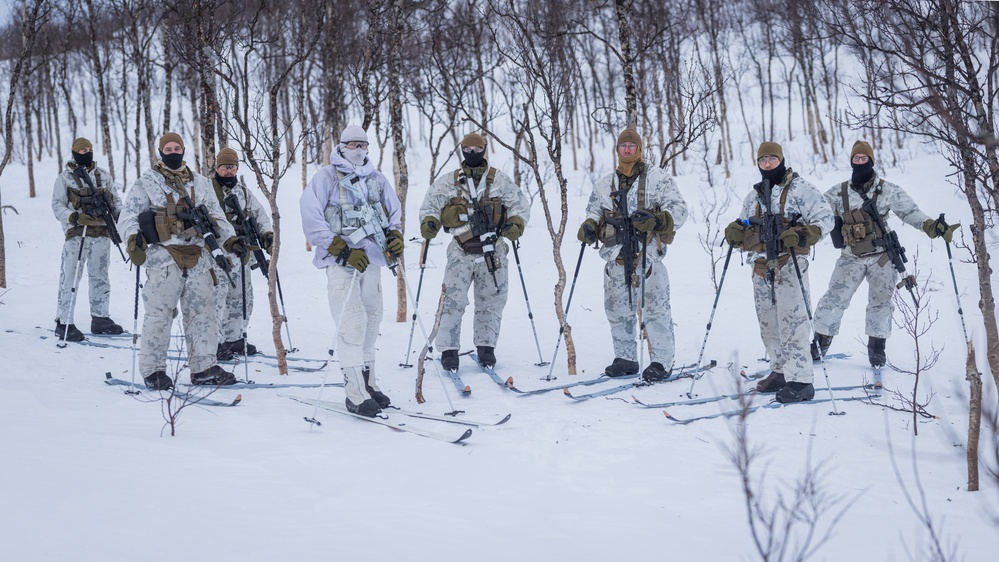 Exercise Joint Viking 25: Force Reconnaissance Company Participates in Patrol Course Winter