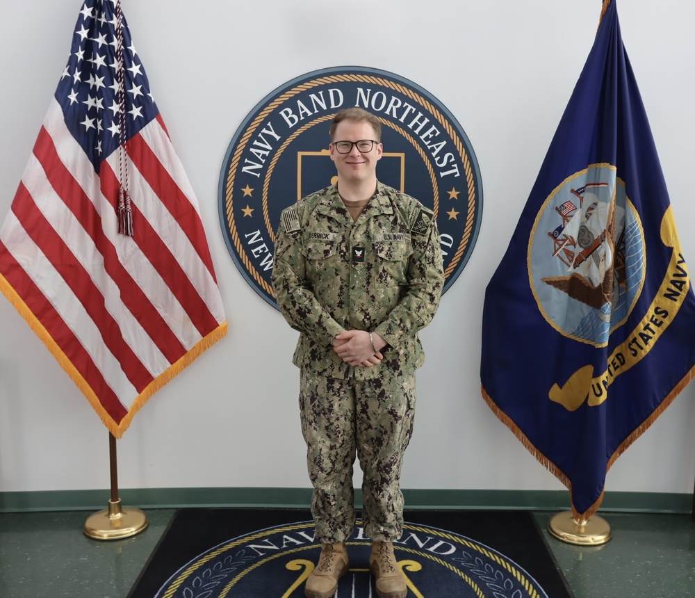 MU3 Nolan Derrick reporting to Navy Band Northeast