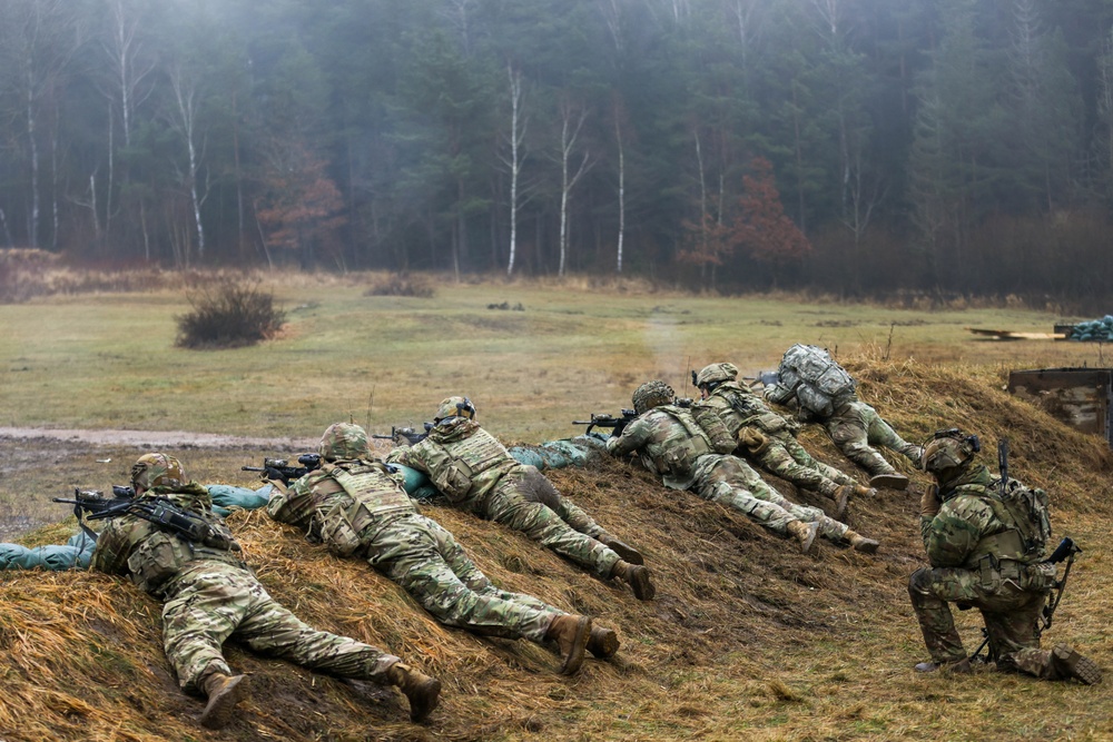 2CR’s Ghost Troop execute ambush squad live-fire with Claymore mines