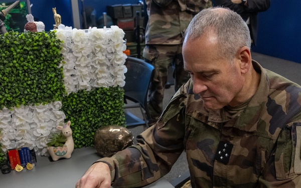 French Chief of Staff visits RSS Oceanside
