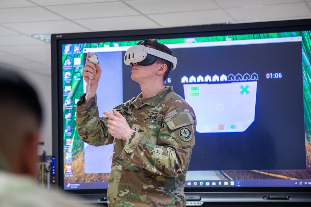 2CR Soldiers use virtual reality for Counter-Unmanned Aerial Systems Training