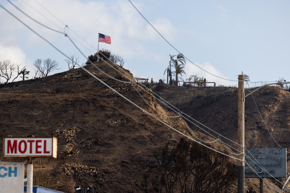 U.S. Marines arrive at Los Angeles wildfires for recovery efforts