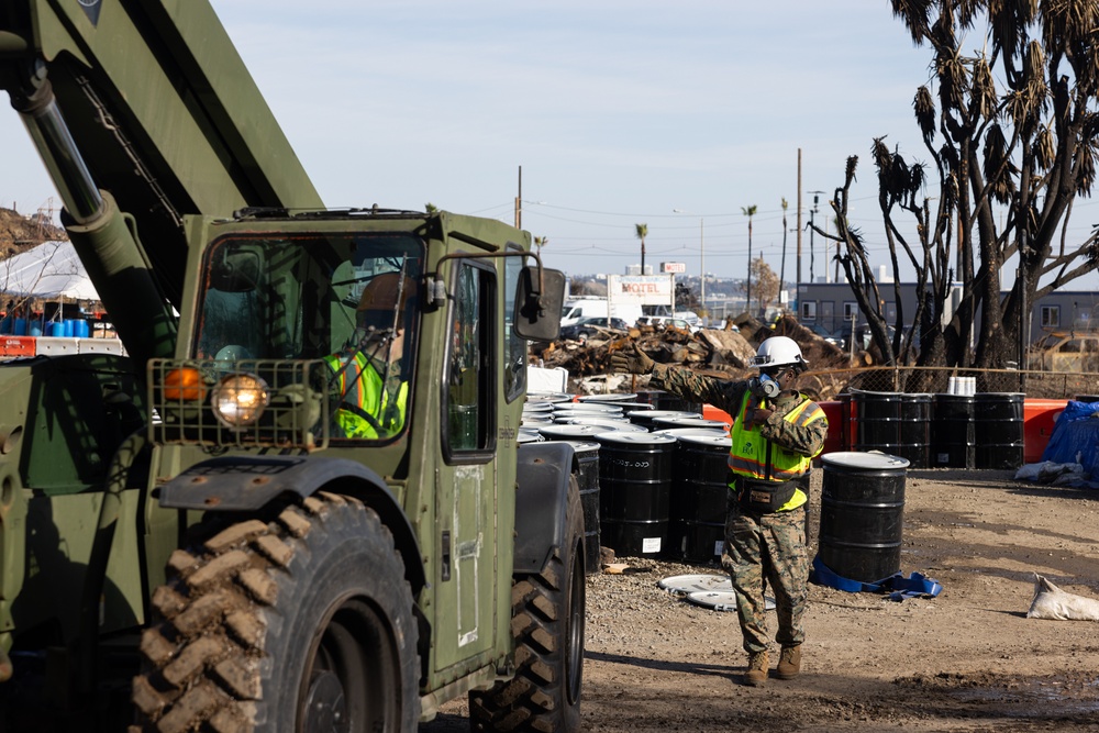 U.S. Marines arrive at Los Angeles wildfires for recovery efforts