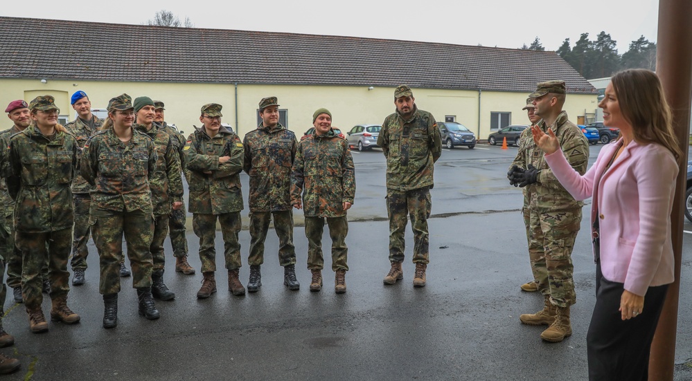 U.S. Army CATC conducts training with German Bundeswehr Medical Academy soldiers