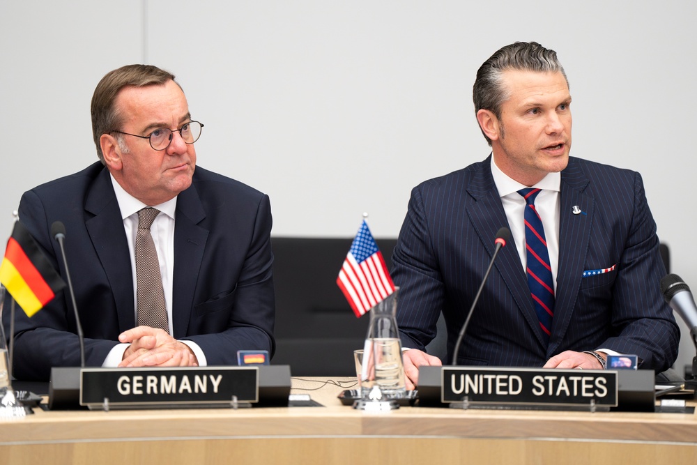 SD Visits NATO Headquarters for 26th UDCG