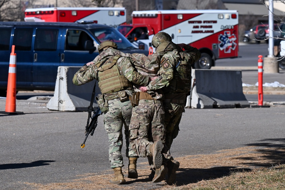 Hill’s EOD, Fire, and Security Forces train together in hostage scenario