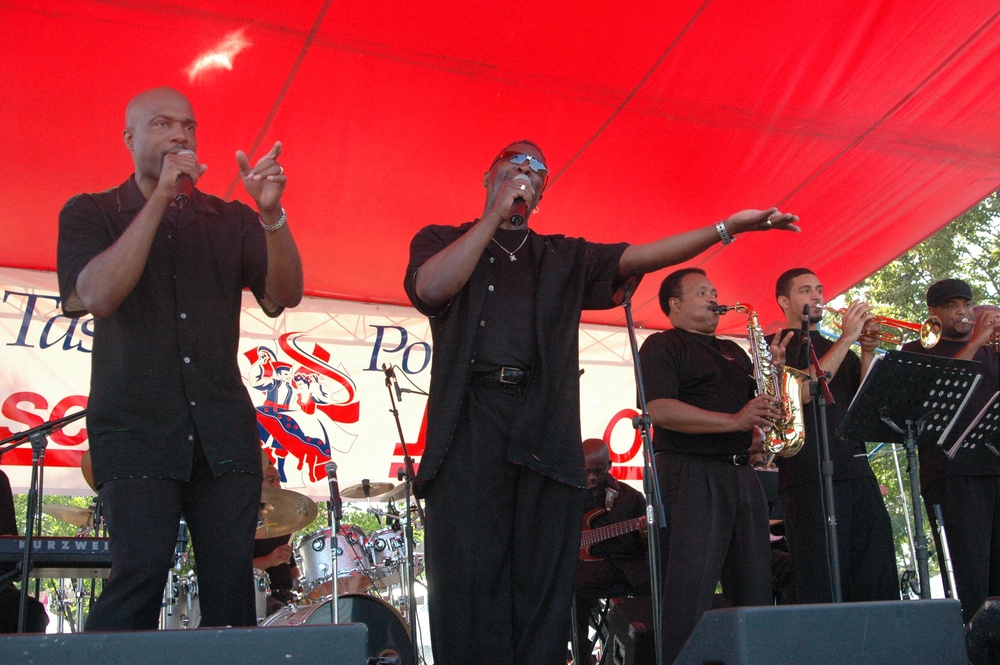 Mike Jones, Chicago District admin performs with his band