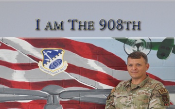 I am The 908th: Master Sgt. Timothy Hill