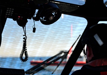 U.S. Coast Guard Station makes waves during pursuit training