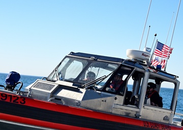 U.S. Coast Guard Station makes waves during pursuit training