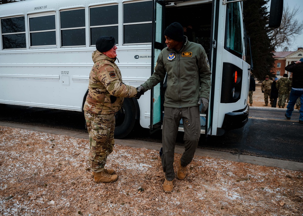 90 MW Showcases Convoy Response Force Expertise to USSTRATCOM Senior Leaders