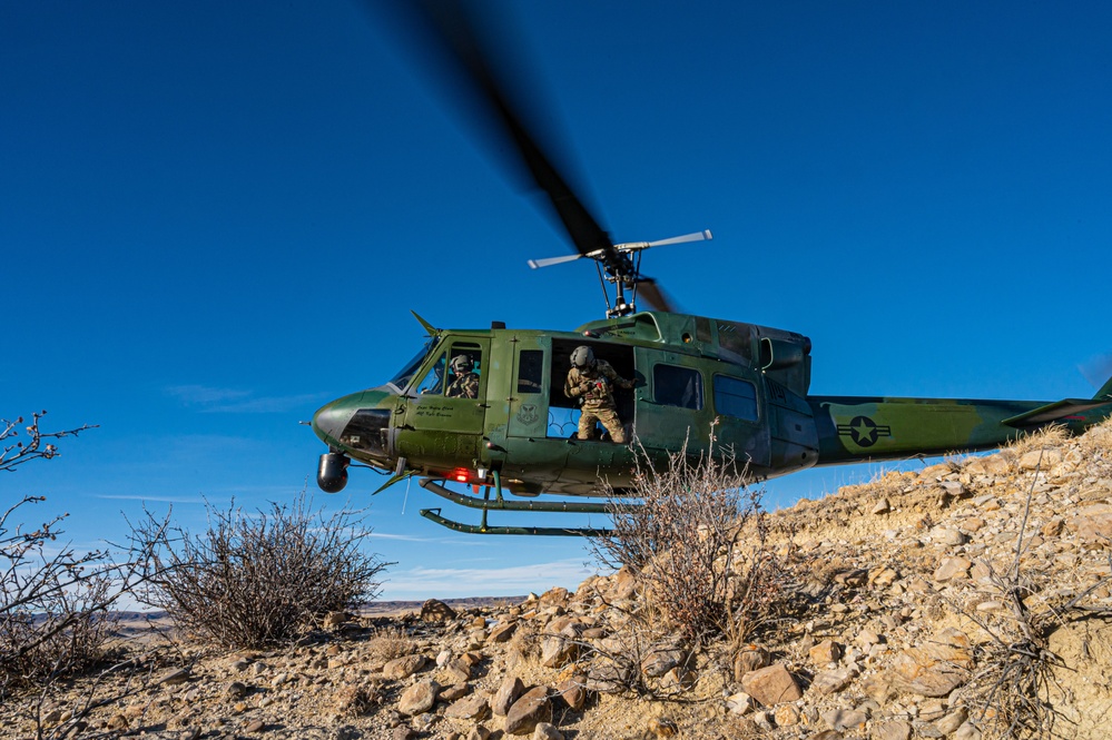 37th Helicopter Squadron practices over Wyoming