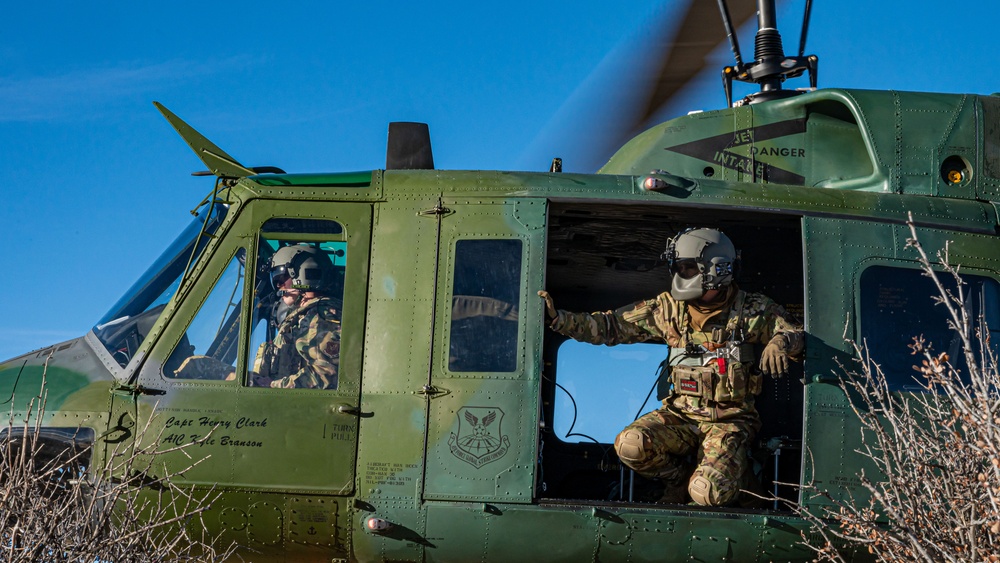 37th Helicopter Squadron practices over Wyoming