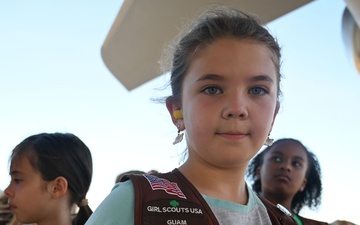 Andersen AFB Girl Scouts receive in-depth tour of B-1