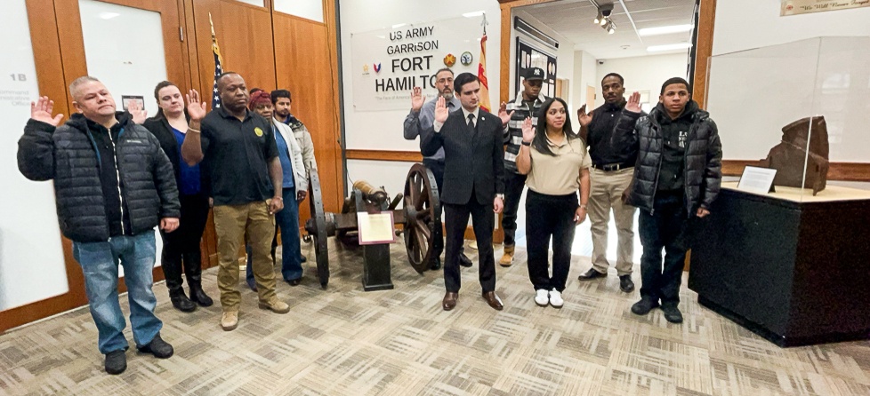 Fort Hamilton Welcome New Civilian Employees