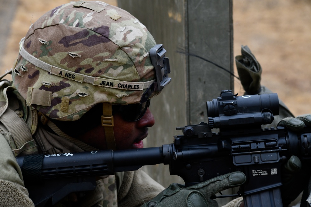 Camp Humphreys, HHC M4 Carbine Qualifications