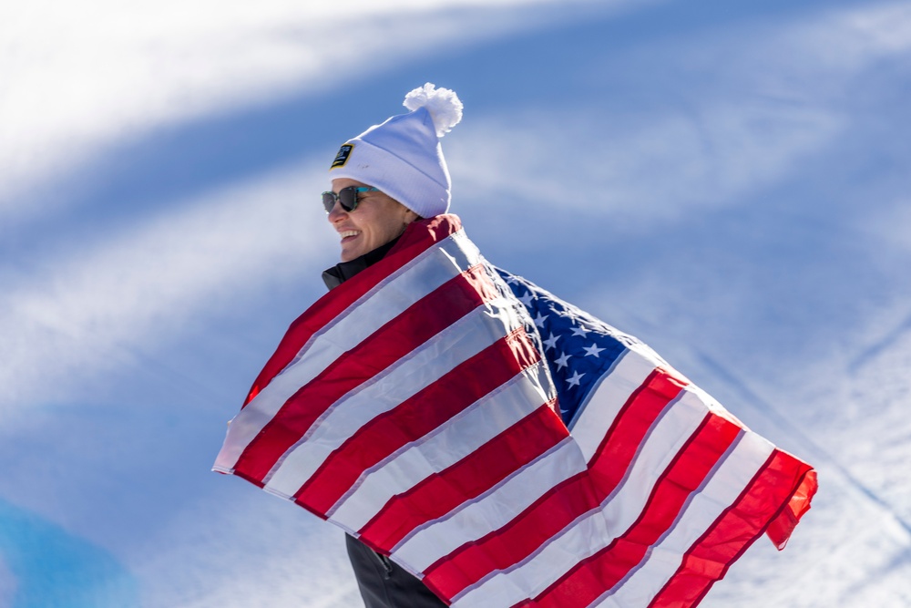 Team U.S. competes in advanced alpine skiing, snowboarding slalom run