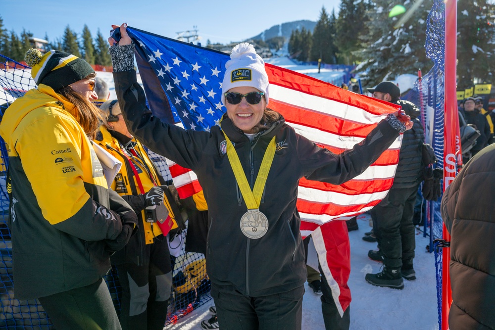 Team U.S. competes in advanced alpine skiing, snowboarding slalom run