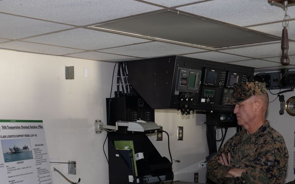 3rd MLG CG visits Yokohama North Dock
