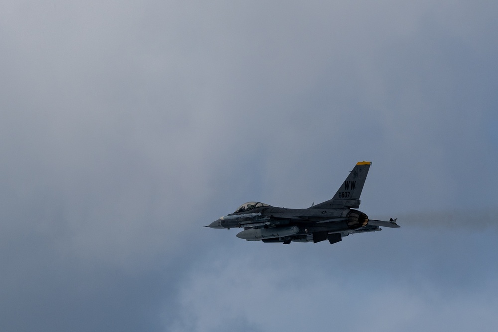 14th FS, Snow Can't Stop the Mission